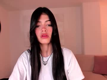 Niamillerx Chaturbate stream image from September 08, 2025