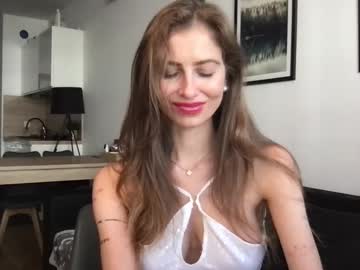Charlotte_Roche Chaturbate stream image from September 08, 2025