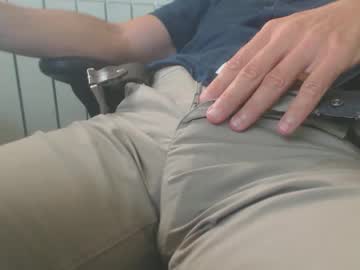 Danyblueyes71 Chaturbate stream image from September 08, 2025