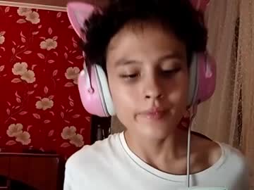 Nellablount Chaturbate stream image from September 08, 2025