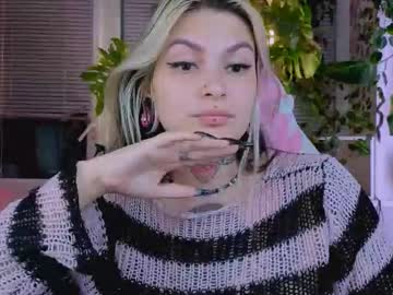 Jelyaa Chaturbate stream image from September 08, 2025