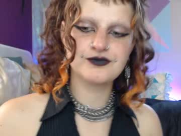 Friskyflowers Chaturbate stream image from September 08, 2025