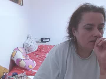 Bigtitsclaude Chaturbate stream image from September 08, 2025