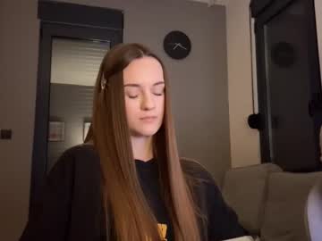 Double_Sun Chaturbate stream image from September 08, 2025