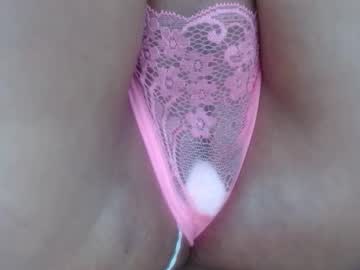 Elza_Blonde Chaturbate stream image from September 08, 2025