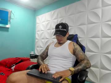 Jhonsontatto Chaturbate stream image from September 08, 2025
