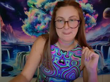 Wanderlustjade Chaturbate stream image from September 08, 2025