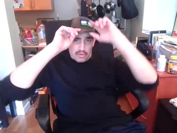 Holytoledo Chaturbate stream image from September 08, 2025