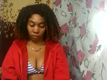 Marteline Chaturbate stream image from September 08, 2025