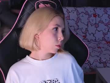 Cybersmiling Chaturbate stream image from September 08, 2025