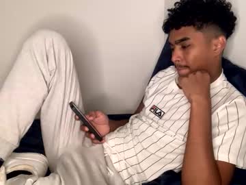 Ryan_Hil Chaturbate stream image from September 08, 2025
