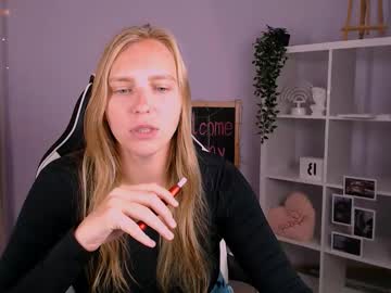 Veronicaandersen Chaturbate stream image from September 09, 2025