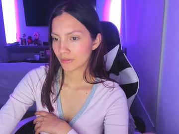 Amara_22_ Chaturbate stream image from September 09, 2025