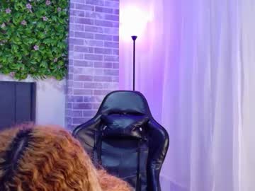 Goldenluna Chaturbate stream image from September 09, 2025