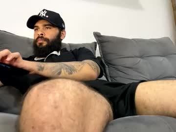 Beardmax Chaturbate stream image from September 09, 2025