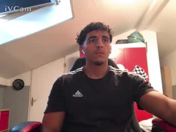 Raes69 Chaturbate stream image from September 09, 2025