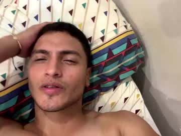 Leonavarro08 Chaturbate stream image from September 09, 2025