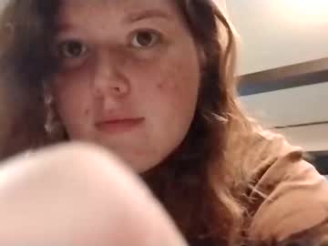 Prettylilbutterfly Chaturbate stream image from September 09, 2025