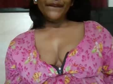 Imlovelyrose Chaturbate stream image from September 09, 2025