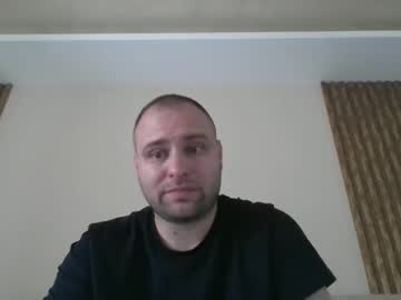 Shmele_04 Chaturbate stream image from September 09, 2025