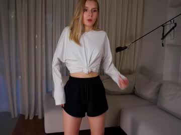 Luminousalice Chaturbate stream image from September 09, 2025