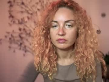 Reddgirll Chaturbate stream image from September 09, 2025