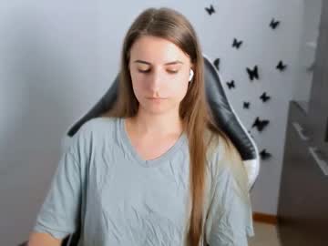 Tooboringgirl Chaturbate stream image from September 09, 2025