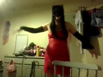 Sissysophieandmistressmillevil Chaturbate stream image from September 09, 2025