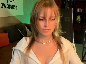 Kiramontoyaa Chaturbate stream image from September 09, 2025