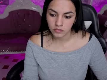 Mialover_V Chaturbate stream image from September 09, 2025