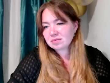 Nightlaura Chaturbate stream image from September 09, 2025