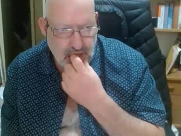 Hechizodeluz Chaturbate stream image from September 09, 2025