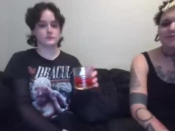 Jessandpup Chaturbate stream image from September 10, 2025