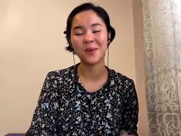Kerstinscotto Chaturbate stream image from September 10, 2025