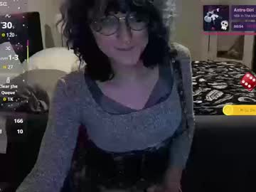 Livolioyo Chaturbate stream image from September 10, 2025