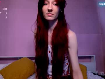 Aribluush Chaturbate stream image from September 10, 2025