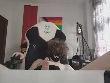 Bananaboy2137 Chaturbate stream image from September 10, 2025