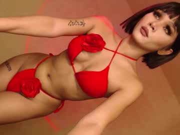 Nhairobi Chaturbate stream image from September 10, 2025