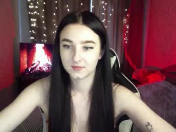 Krisbadass Chaturbate stream image from September 10, 2025