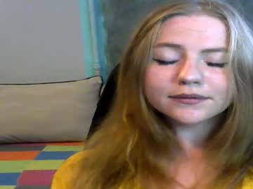 _Space_Girl_ stream image from September 10, 2025