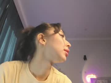 Devaivy Chaturbate stream image from September 10, 2025