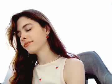 Yoka_Paradoxxx Chaturbate stream image from September 10, 2025