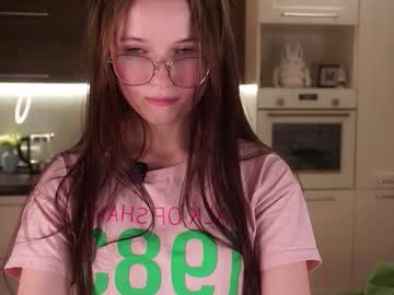 Angelabalay Chaturbate stream image from September 10, 2025