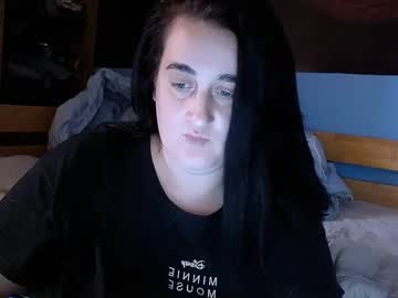 Karinkabrunetka2 Chaturbate stream image from September 10, 2025