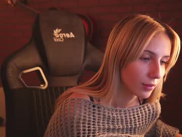 Malinakwon Chaturbate stream image from September 10, 2025