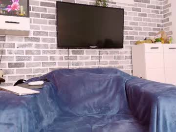 Redlaylla Chaturbate stream image from September 10, 2025