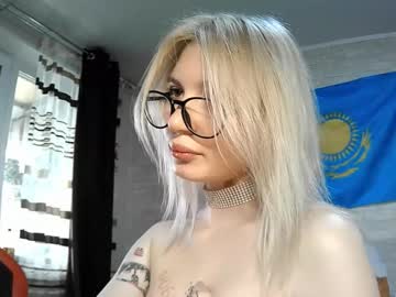 Starremick Chaturbate stream image from September 10, 2025