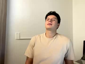 Goldenknight33 Chaturbate stream image from September 10, 2025