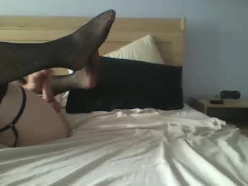 Crazyshitalldayy Chaturbate stream image from September 10, 2025