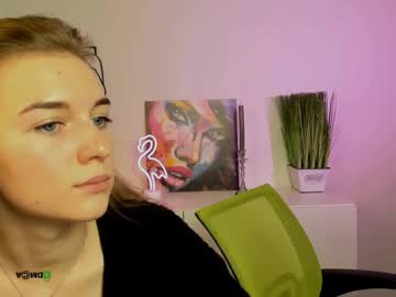 Kity_Blonde Chaturbate stream image from September 10, 2025